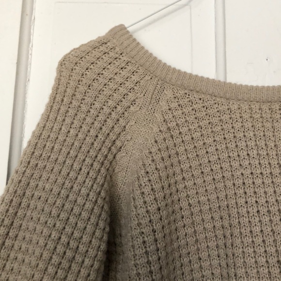 Simple Cozy Sweater - Picture 2 of 4